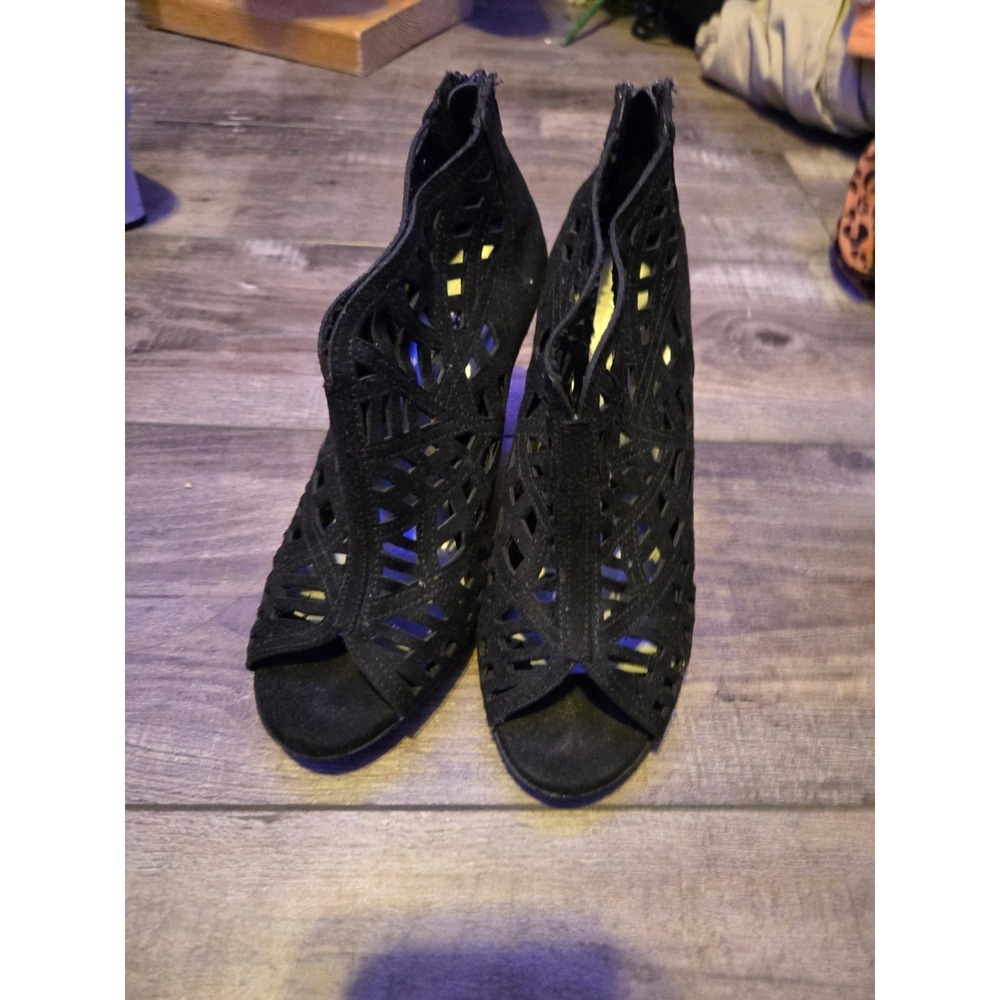 Xappeal Laser Cut Black Suede Peep Toe Heeled Bootie Pumps Sz 37